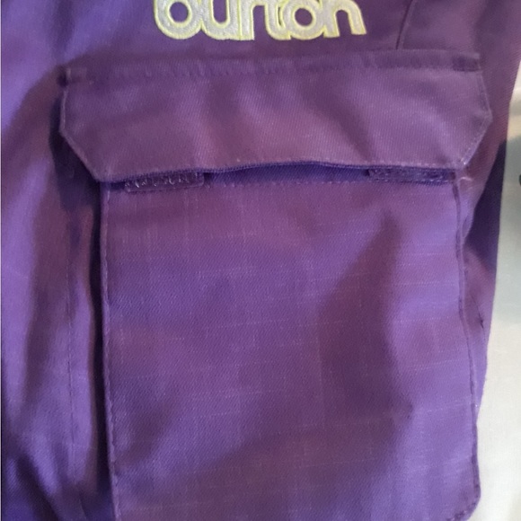 Ski jacket and pants size Med - Picture 12 of 16